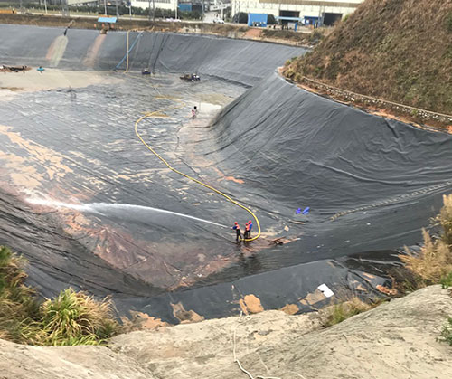 下城废水池清理